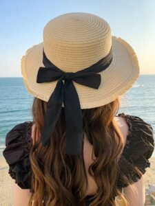 How to Style a Wide Brim Hat
